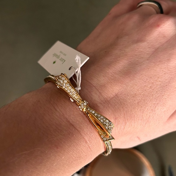 KATE SPADE | NWT Bow Bangle - Picture 5 of 5
